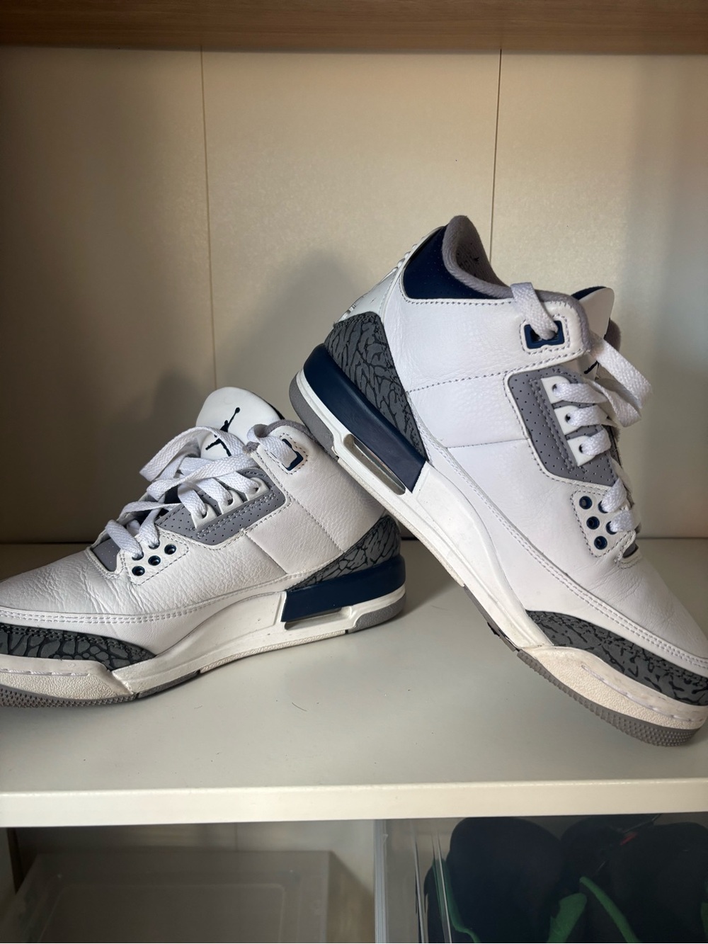 Jordan Kids White, Navy & Gray Retro Basketball Sneakers